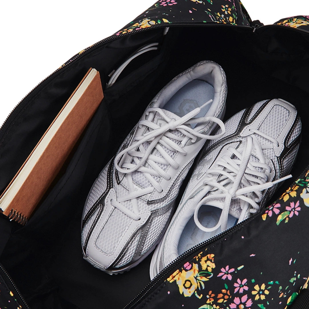 Under Armour Women Favorite Duffle | 1369212-003