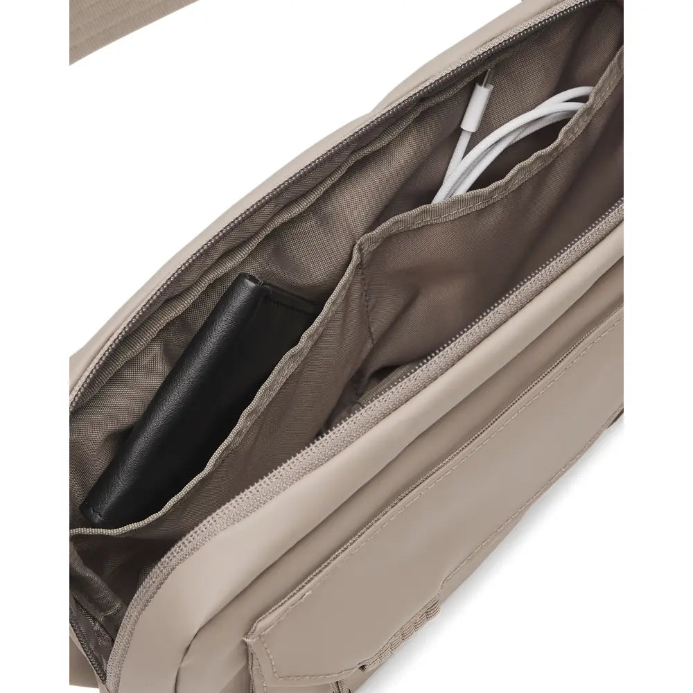 UA Unisex Triumph Crossbody | 1384665