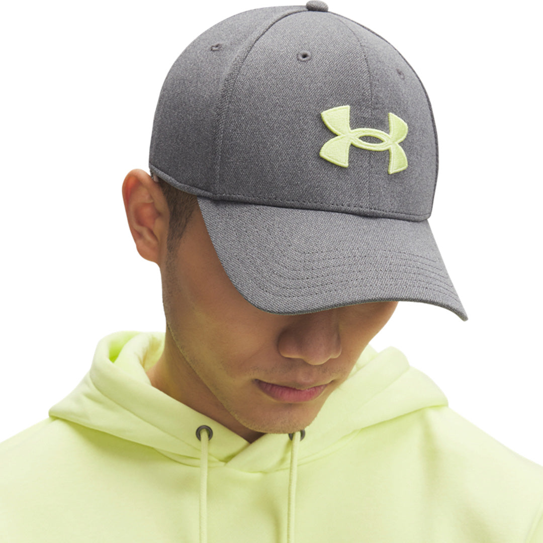 Under Armour Men Blitzing Low Stretch Fit Cap | 1376700-025