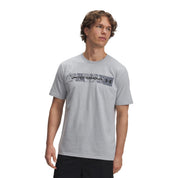 UA Men Camo Chest Stripe Short Sleeve | 1376830