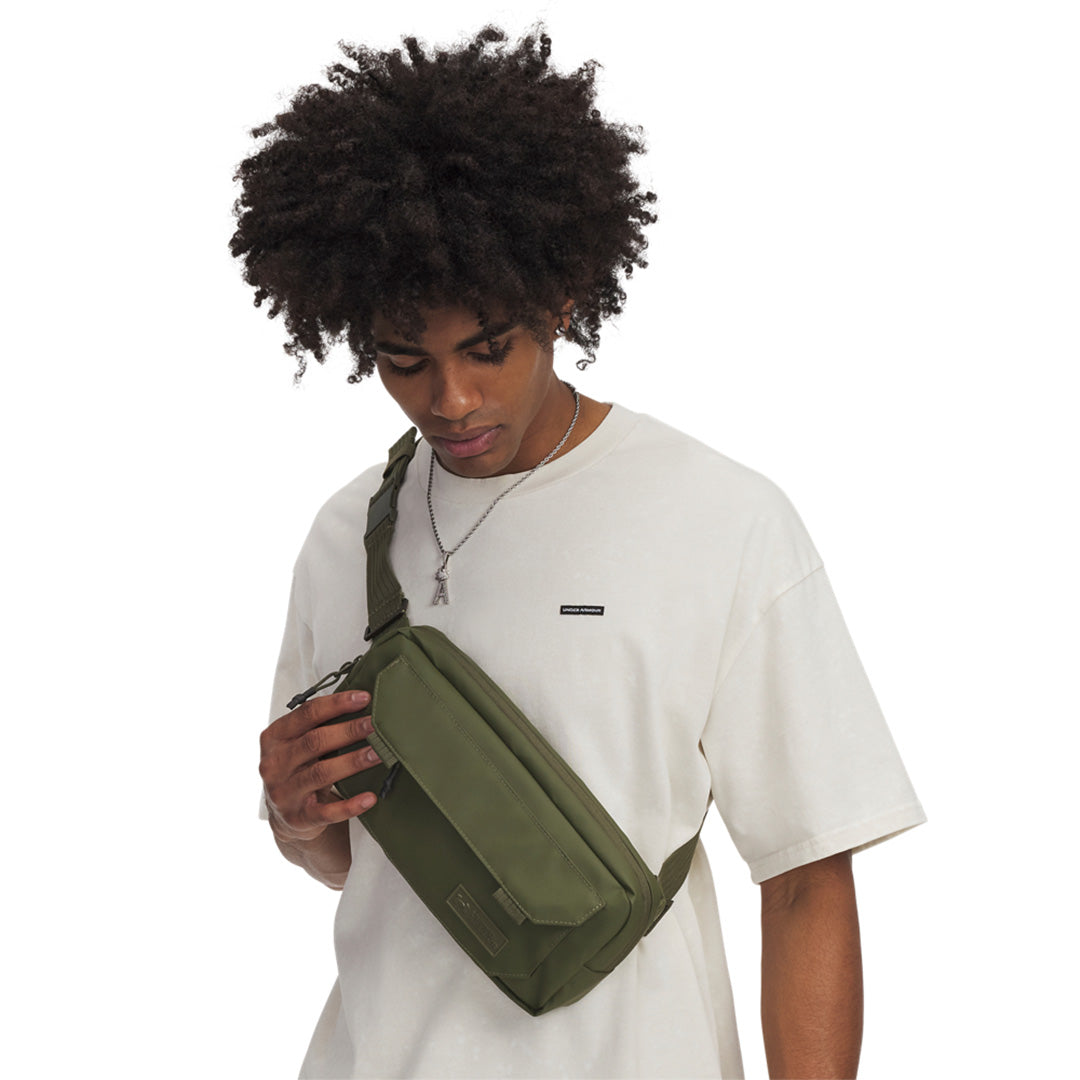 Under Armour Unisex Triumph Crossbody | 1384665-390