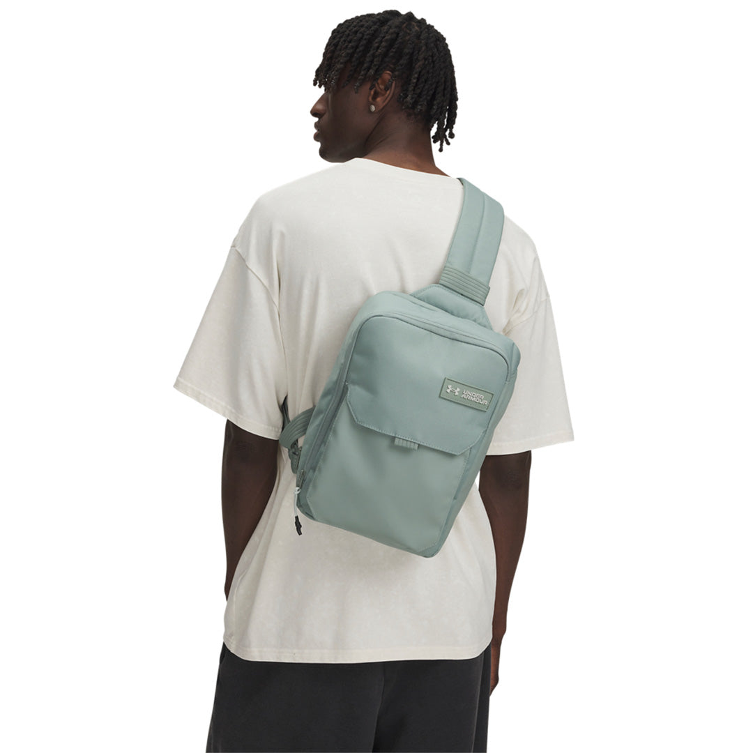 Under Armour Unisex Triumph Utility Sling | 1388918-348