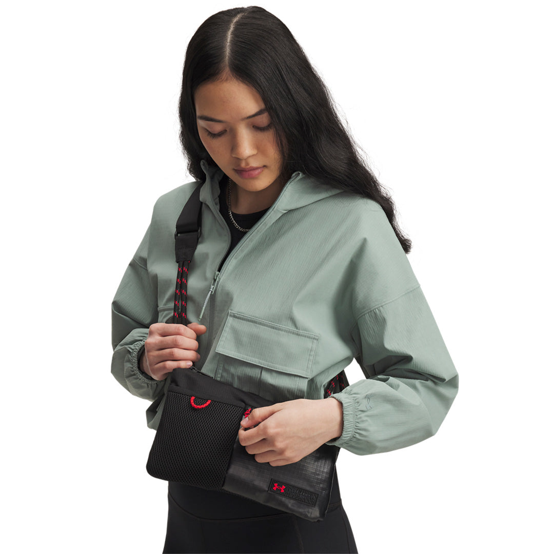 Under Armour Unisex Summit Trail Crossbody | 1388931-001