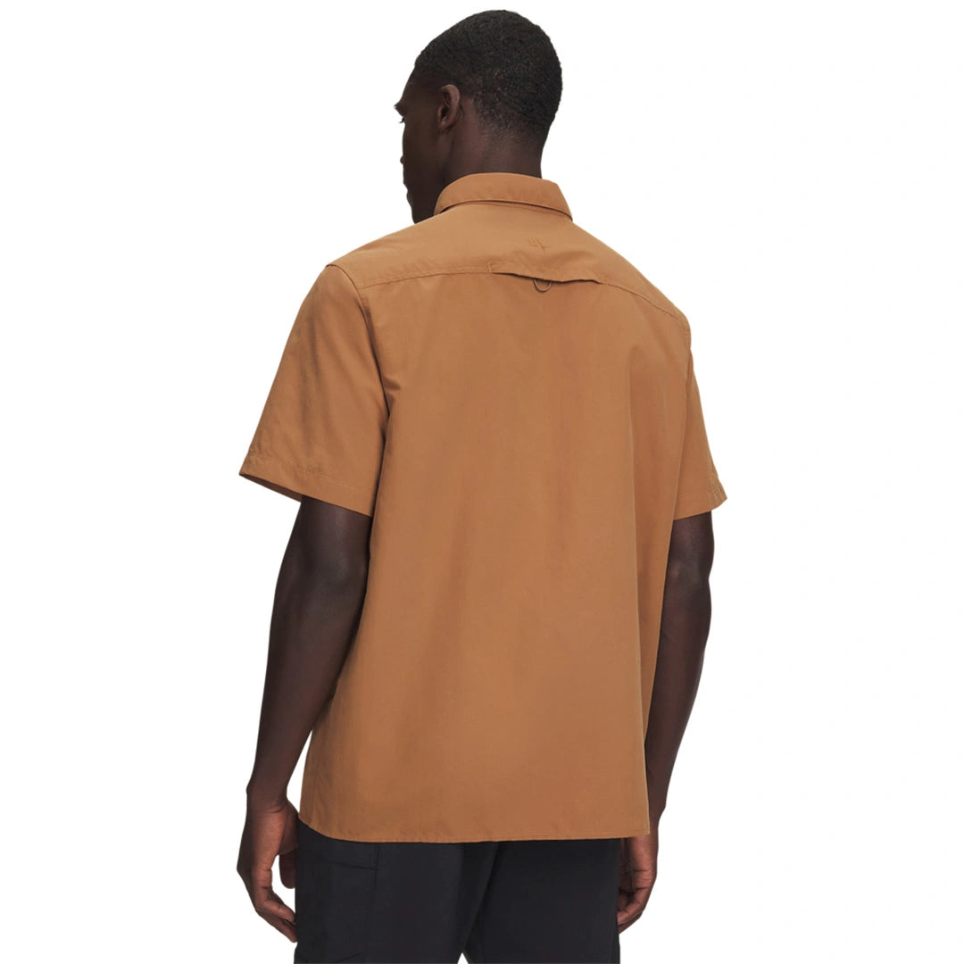 UA Men Explor Woven Solid Short Sleeve | 6009204