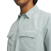 UA Men Explor Woven Solid Short Sleeve | 6009204