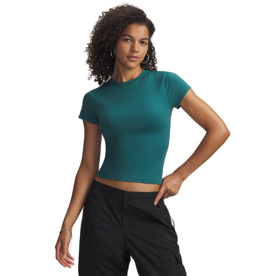 UA Women Motion Fitted Short Sleeve | 6012290