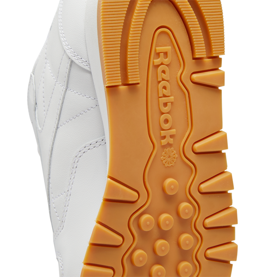 Reebok classic sales gum sole womens